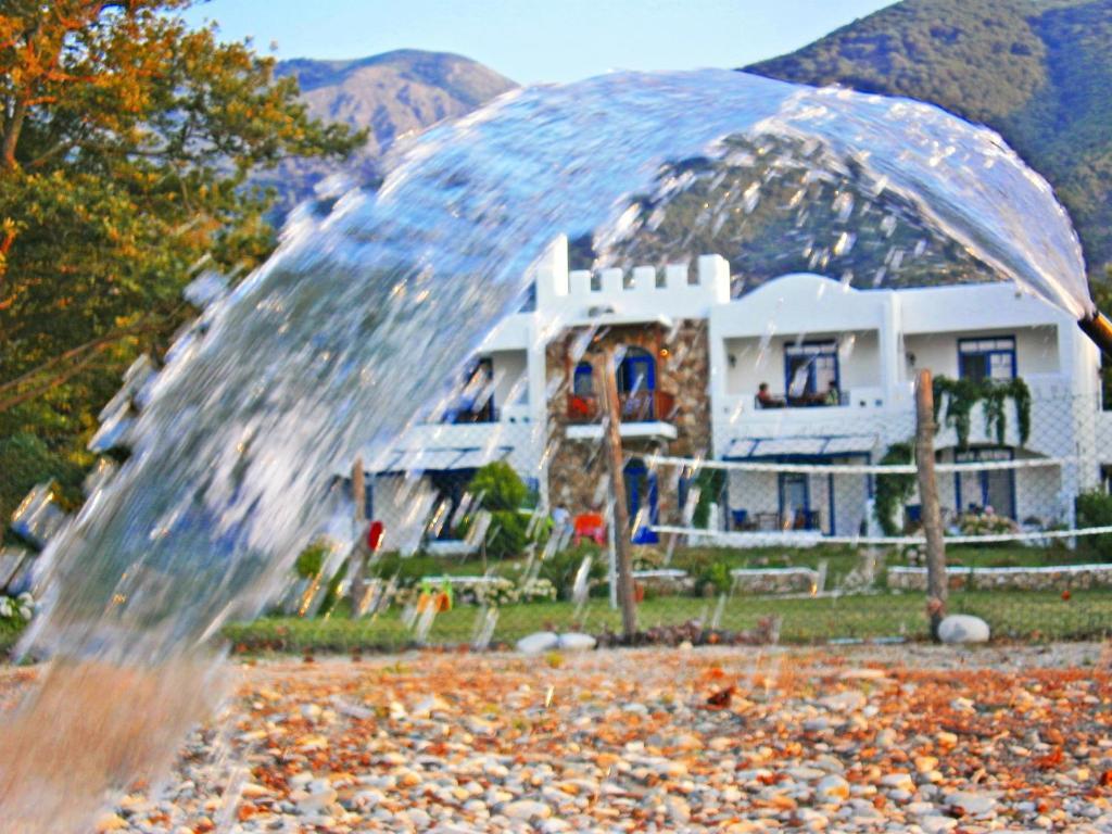 תרמה Archondissa Beach Aparthotel מראה חיצוני תמונה
